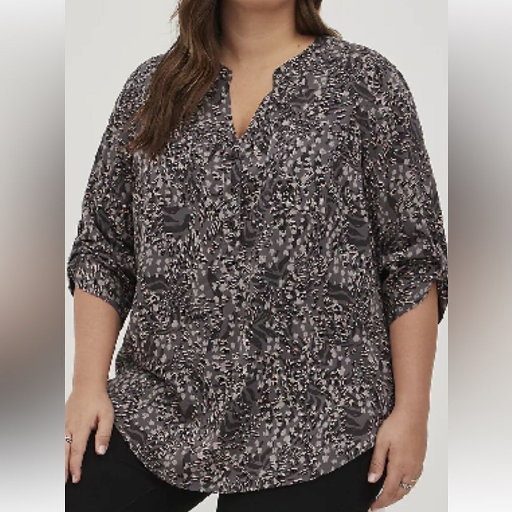 Torrid Harper Pullover Top blouse shirt leopard zebra print size 0 Large 12